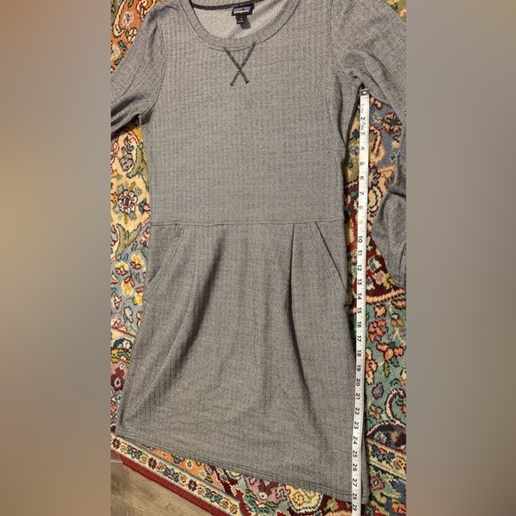 Patagonia Women’s Herringbone Long Sleeve Patterned Dress Medium Grey White 6 8 - Picture 11 of 12